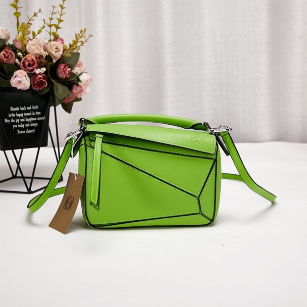21AW New Loewe Shoulder Bag Copy Soft Grain Calf Puzzle Mini Handbag loc58317