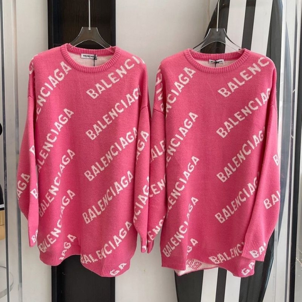 Battle for Balenciaga Replica Allover Logo Sweater Knitwear Pink bav83740