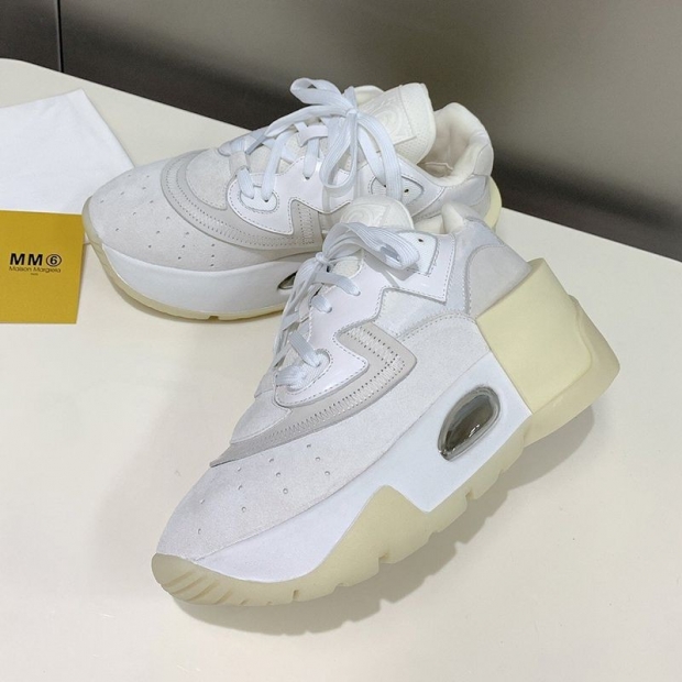 The Battle for Maison Margiela Replica Platform Sneakers in White Max45884