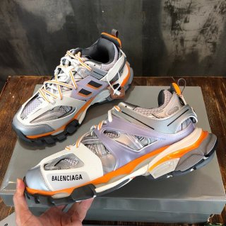 New for Autumn/Winter: Balenciaga Track Replica Trainer Sneakers Lace-up 542436W1GB19000