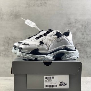 Rare color Balenciaga Triple S sneakers fake triple sole baw62267