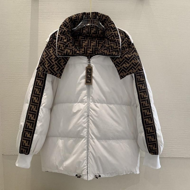 Classic Fendi Monster Hooded Down Jacket Replica ☆Can be worn on both sides☆ fem14558