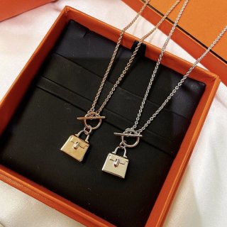 Popular Hermes Amulet Birkin Necklace Gold Replica erl29738