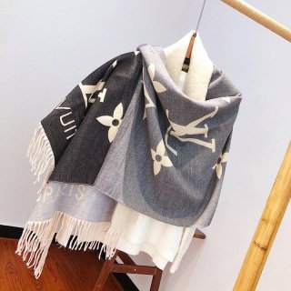 Stylish? [Louis Vuitton] Echarpe Logomania Scarf vuy27268