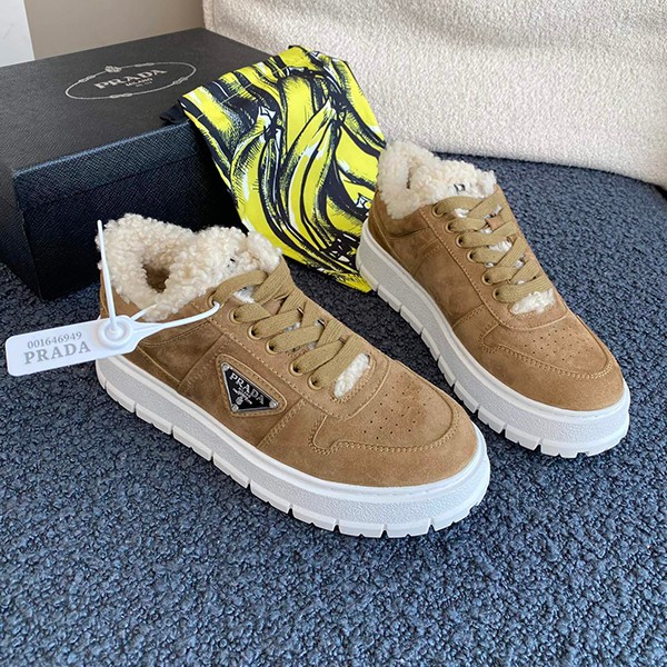 Prada replica suede calfskin sneakers pua80459 available now