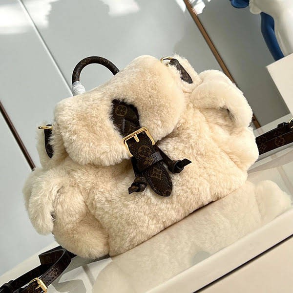 Express delivery Louis Vuitton elegant Nano Teddy Backpack replica M11919