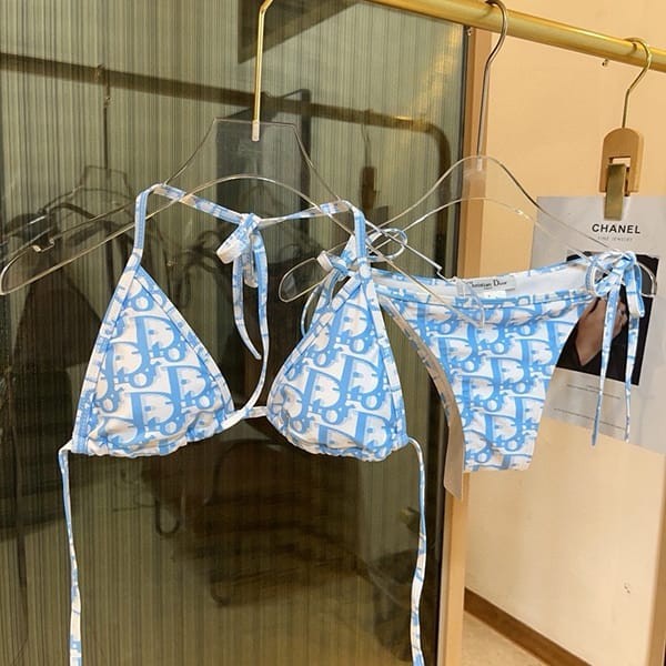 Hard to find Dior women's fashion bikini top and bottom set swimsuit deo86136