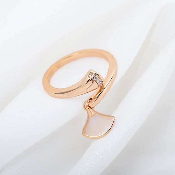 A lovely Bulgari ring, Diva Dream, gold, 18K, Buz64858