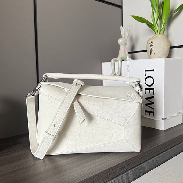 Attention★Loewe Satin Calf Copy Puzzle Edge Shoulder Bag Small lol43994