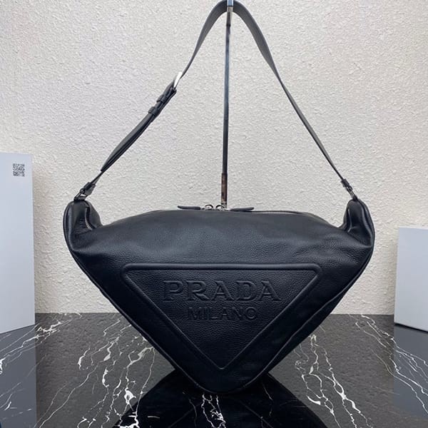 Easy to use Prada Triangle Leather Shoulder Bag Replica puc08206