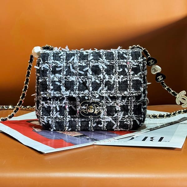 Recommended Chanel Replica Mini Flap Bag Tweed Resin Black shz50562