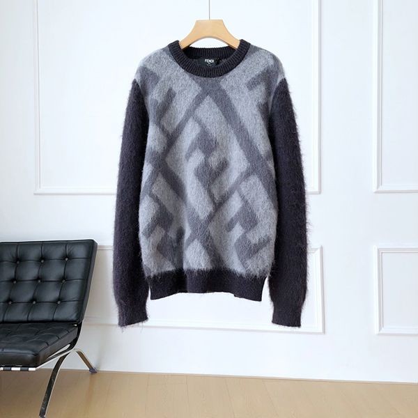 Must-have! Fendi fake mohair crew neck sweater★Unisex fem33841