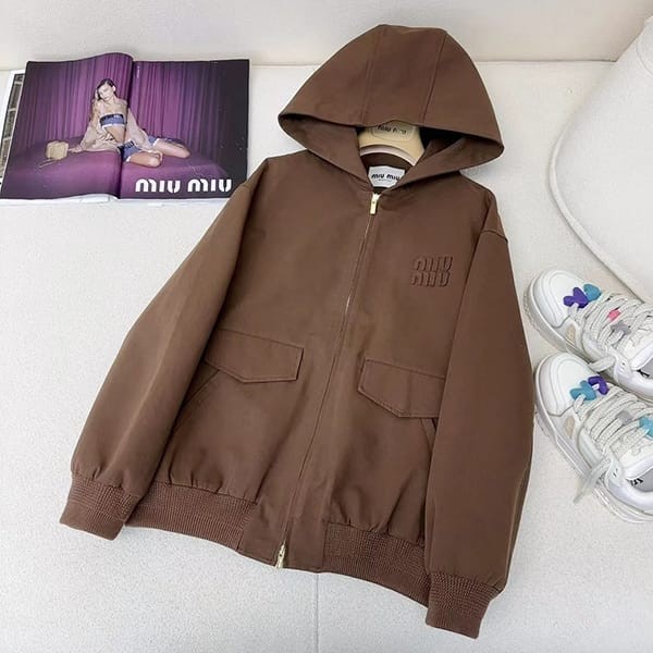 Miu Miu corduroy hoodie jacket loved by many celebrities, copy myn31857