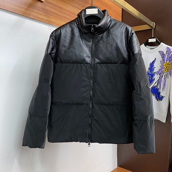 Louis Vuitton Monogram Down Jacket Replica vuj76341