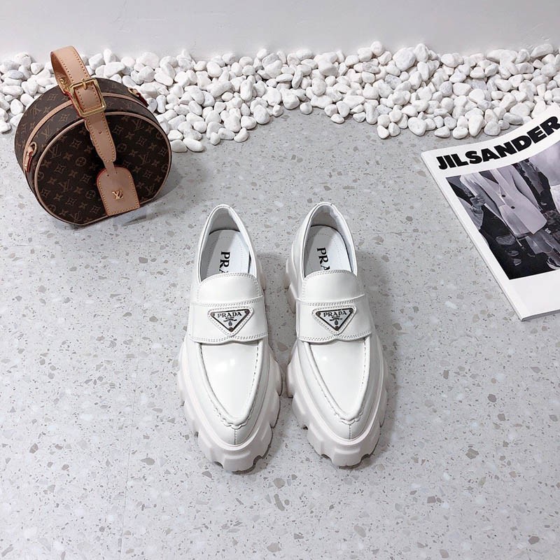 Eye-catching color Prada fake brushed leather loafers puz83903