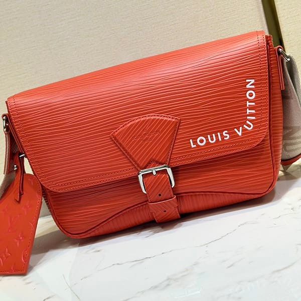 2023AW Louis Vuitton Monceau Distorted Red Shoulder Bag M23784