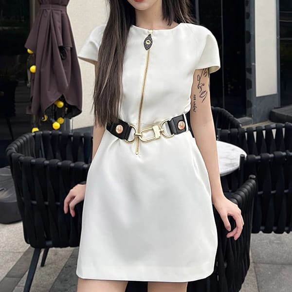 Louis Vuitton replica, elegant cap sleeve dress, white, vus36933