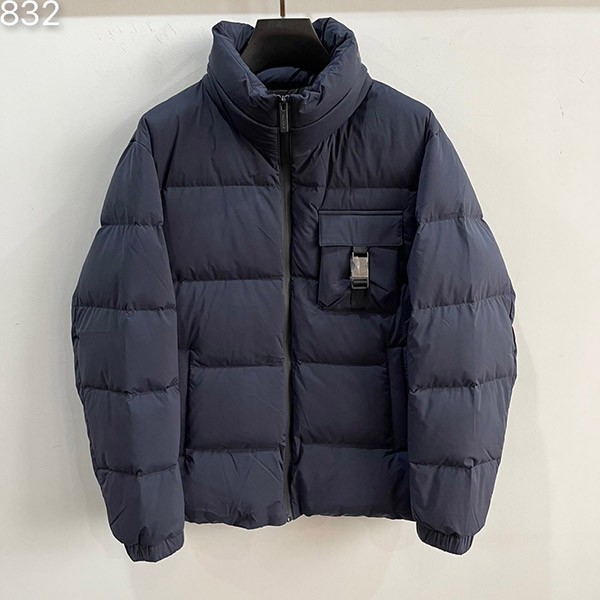 Popular Prada Re Nylon Down Jacket Replica Logo Plain pux40800