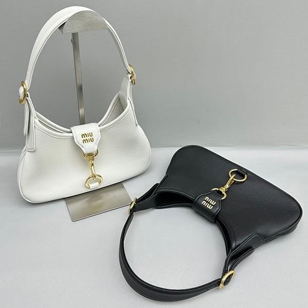 Recommended Miu Miu Madras Leather Hobo Bag in 2 Colors myi60971