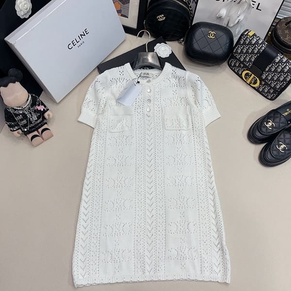 Very popular all over the world? Replica Celine Triomphe Mini Dress Off-White 2ADW3307V