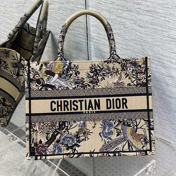 Easy to use Dior Book Tote Replica Medium Bag dez89537