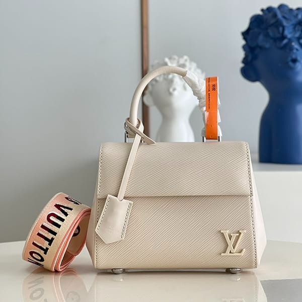 ☆Super popular☆Louis Vuitton Cluny Mini Handbag Replica 2WAY M58928