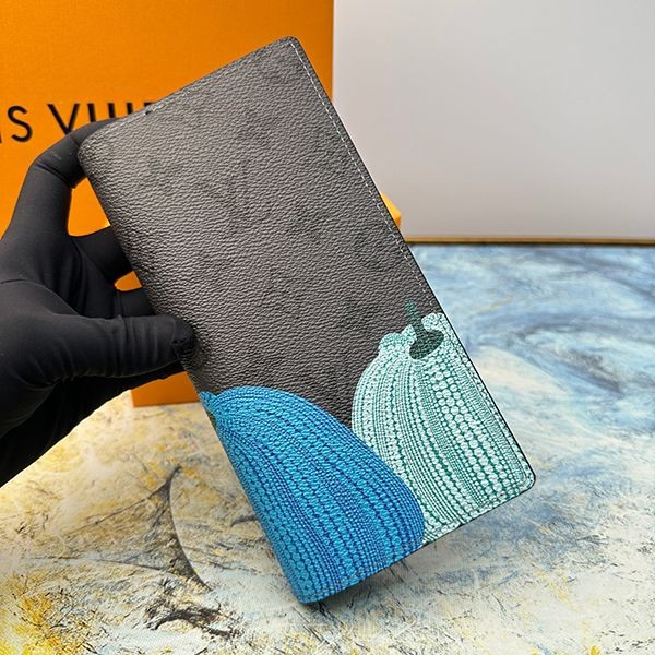 n-grade recommended Louis Vuitton x Yayoi Kusama Portefeuille Brothers Replica vuk00954