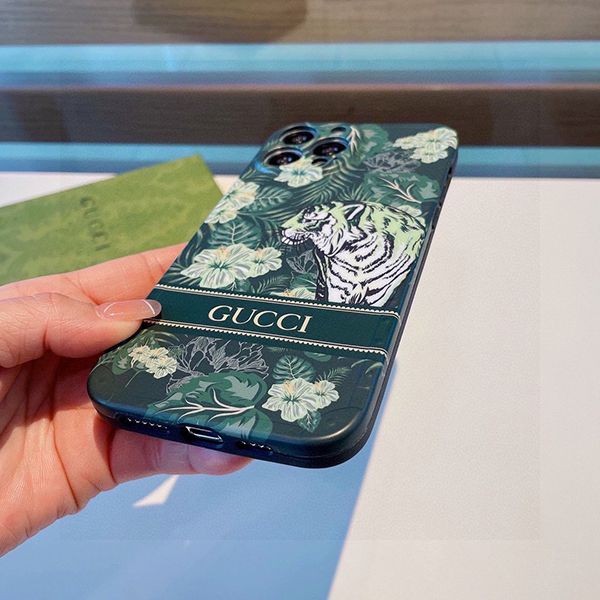 Very popular!! New color Gucci iPhone 14/13/12 case guc83088
