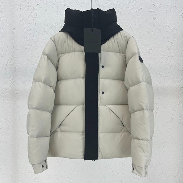 Sold out Moncler Madeira Short Down Jacket Replica Light Grey H20911A0010953333901