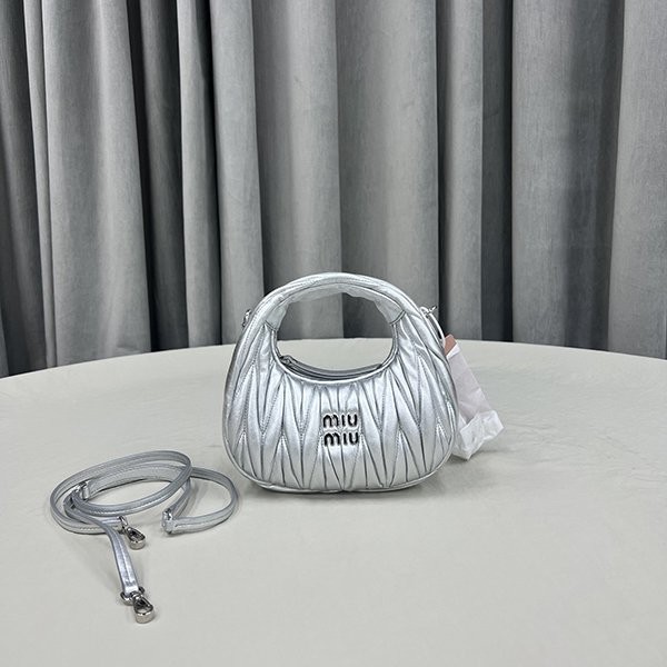 New limited edition Miu Miu replica Wonder matelasse recycled nylon shoulder bag myn46374