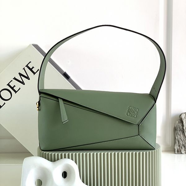 Cheap price! Loewe Puzzle Hobo Bag Shoulder Bag Replica lob26997