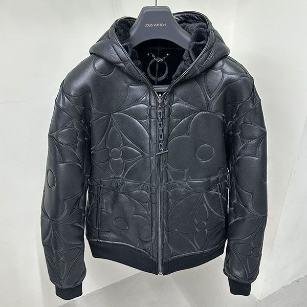Louis Vuitton reversible down jacket replica vum53107 sold out