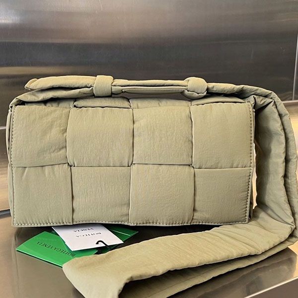 Bottega Cassette Replica Nylon Shoulder Bag bor31651