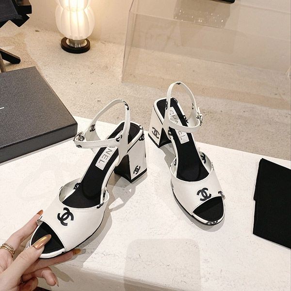 Chanel pumps and sandals replica with CC logo shz91287, sure to sell out